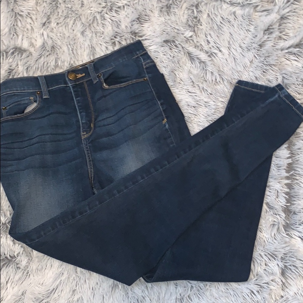 Mudd Super High Rose Jegging